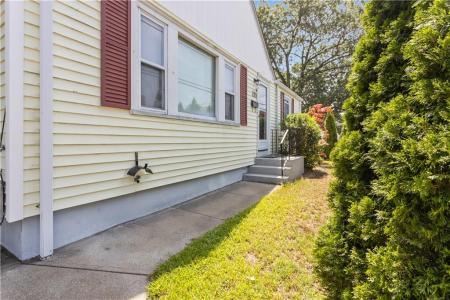 221 Columbia Avenue, Pawtucket, Rhode Island 02860
