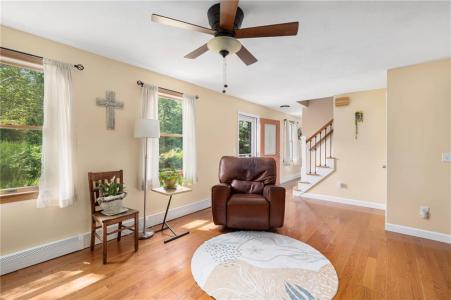 3 Malo Drive, Hopkinton, Rhode Island 02894, Estados Unidos