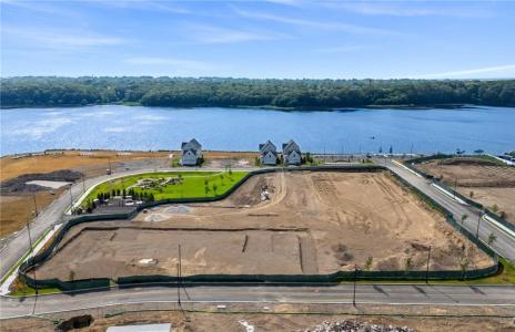 141 East Point Drive 101, East Providence, Rhode Island 02916, États-Unis