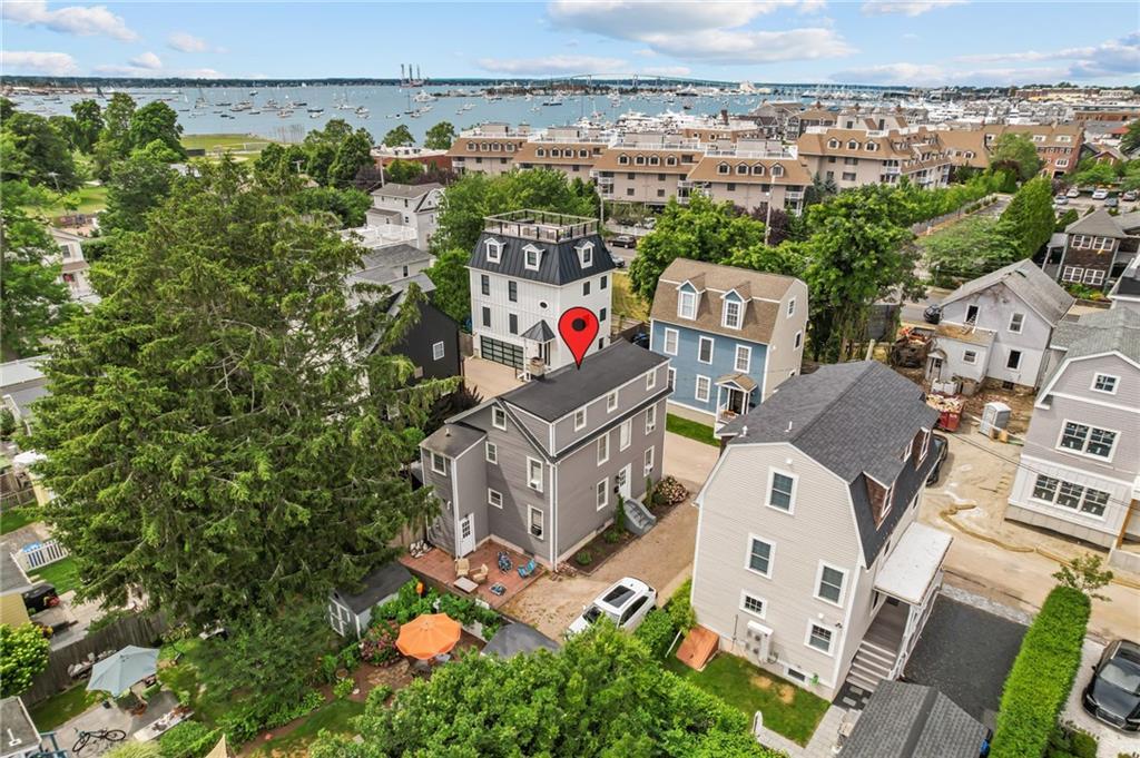3 Sharon Court, Newport, Rhode Island 02840, USA