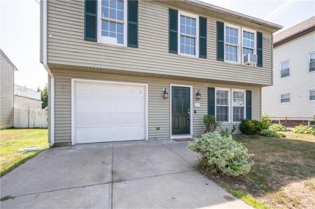 115 Sutton Avenue, East Providence, Rhode Island 02914, États-Unis