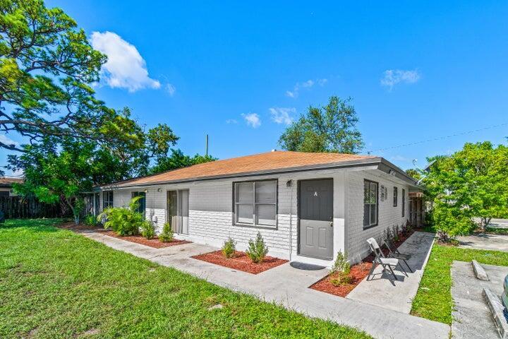 2313 Z Terrace, Riviera Beach, Flórida 33404, Estados Unidos