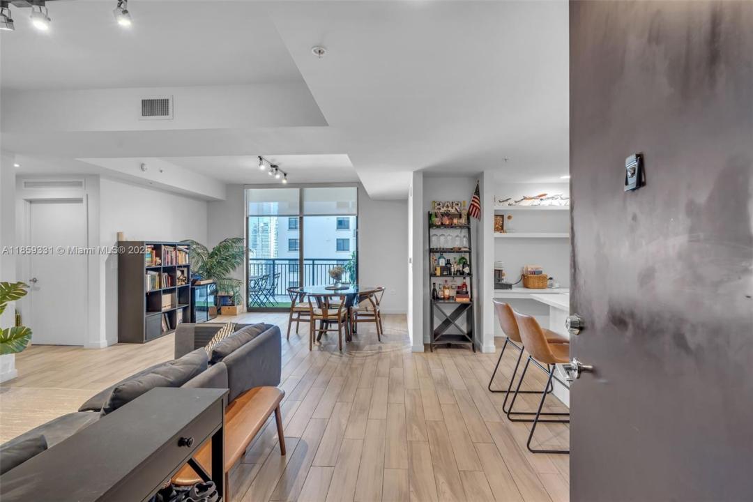 999 SW 1st Ave 2916, Miami, Florida 33130