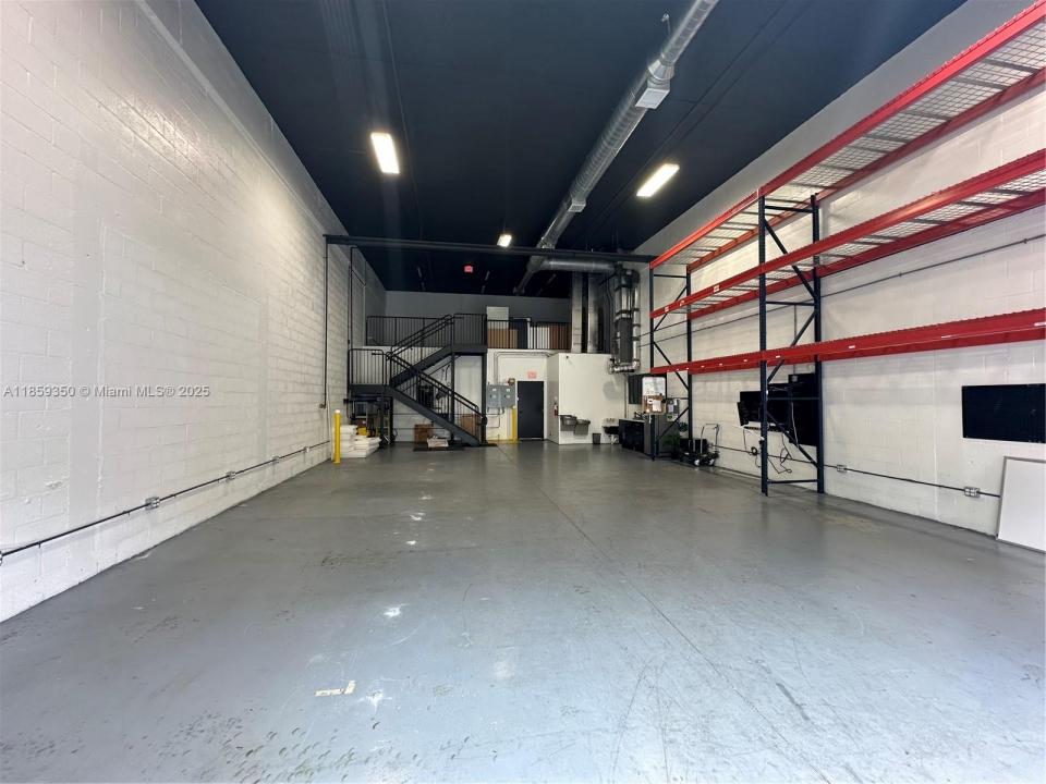 2001 NW 135th Ave 12, Sweetwater, Флорида 33182, Соединенные Штаты