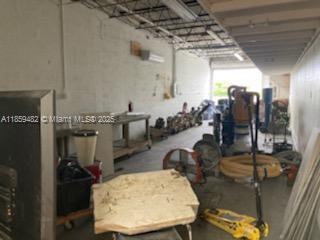 4857 NE 12th Ave, Oakland Park, Florida 33334, Estados Unidos