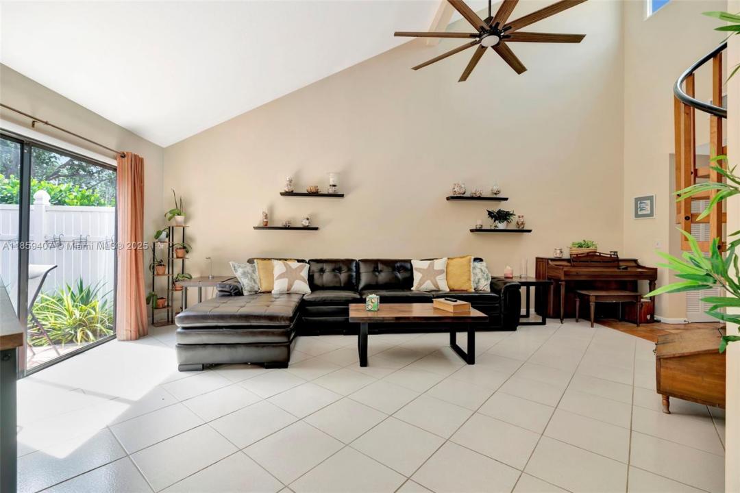 17068 Traverse Cir, Jupiter, Флорида 33477, Соединенные Штаты