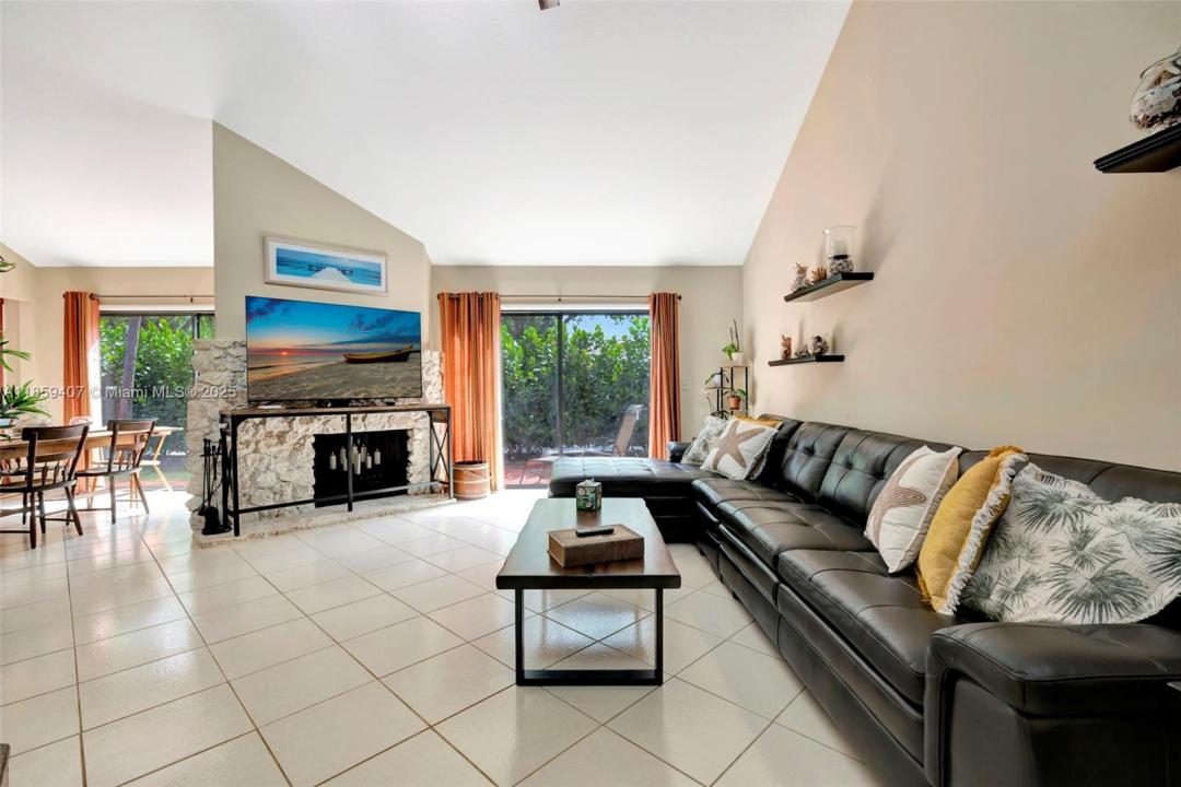 17068 Traverse Cir, Jupiter, Флорида 33477, Соединенные Штаты