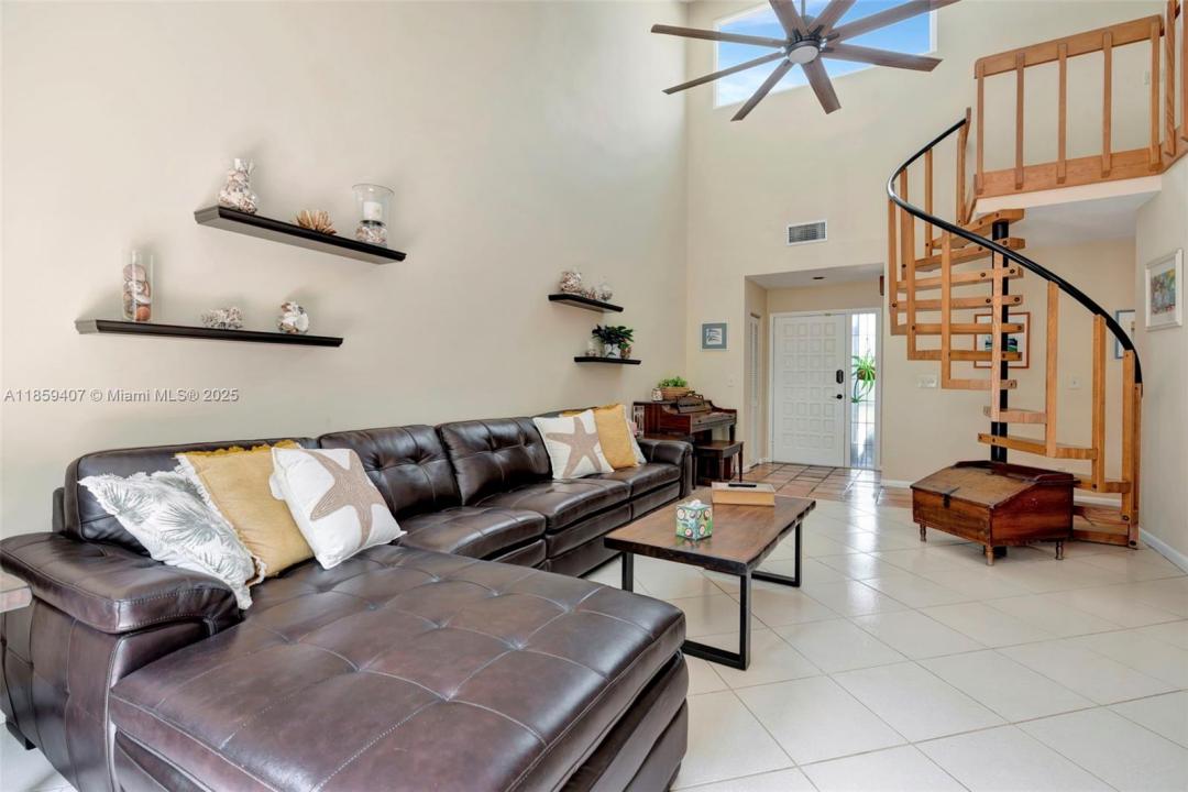17068 Traverse Cir, Jupiter, Флорида 33477, Соединенные Штаты