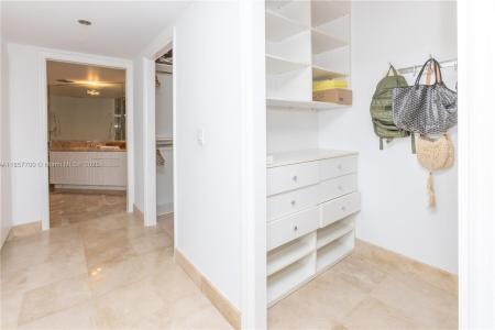 9559 Collins Ave S7-D, Surfside, Florida 33154, USA
