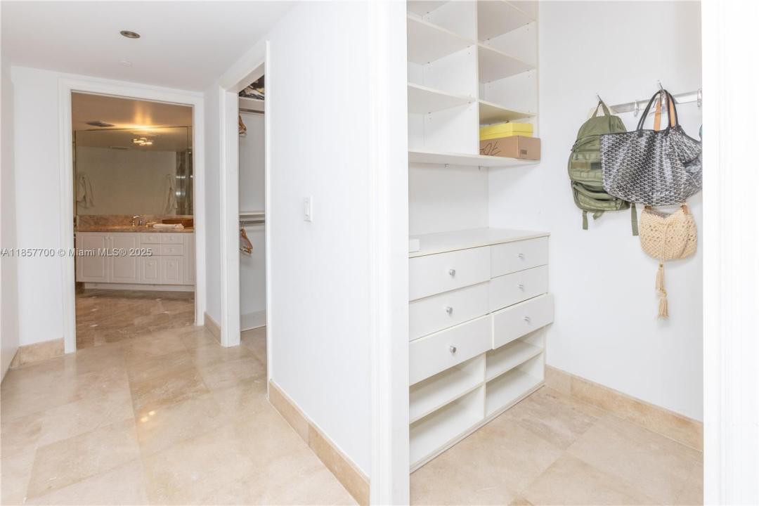 9559 Collins Ave S7-D, Surfside, フロリダ 33154, アメリカ合衆国