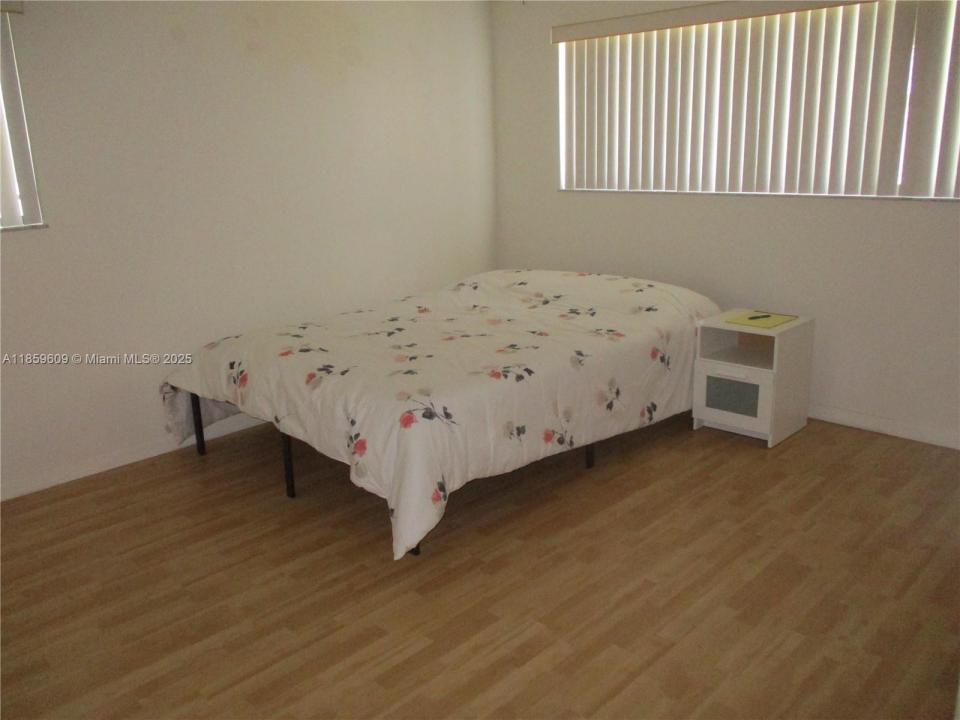 10715 W Clairmont Cir 212, Tamarac, Flórida 33321, Estados Unidos