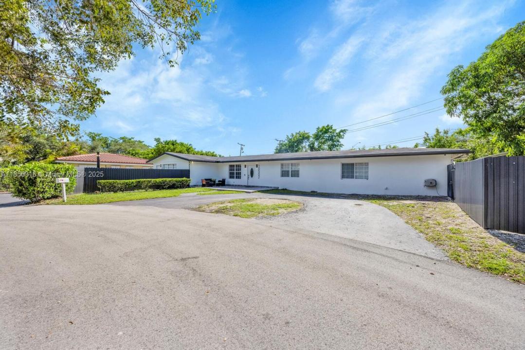 10504 SW 77th Ct, Pinecrest, Flórida 33156, Estados Unidos
