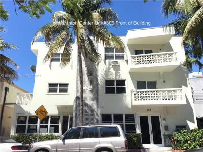 524 Washington Ave 306, Miami Beach, Florida 33139, USA