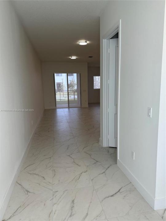 8281 SW 121st Ter 0, Miami, 佛罗里达州 33156, 美国