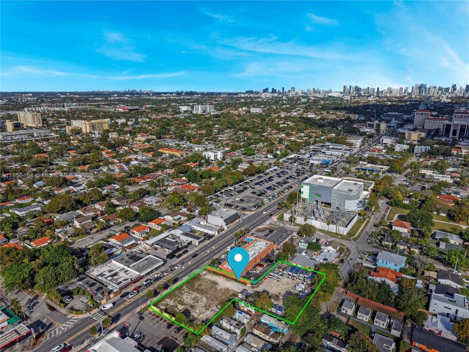 4350 SW 8th St, Coral Gables, Floride 33134, États-Unis