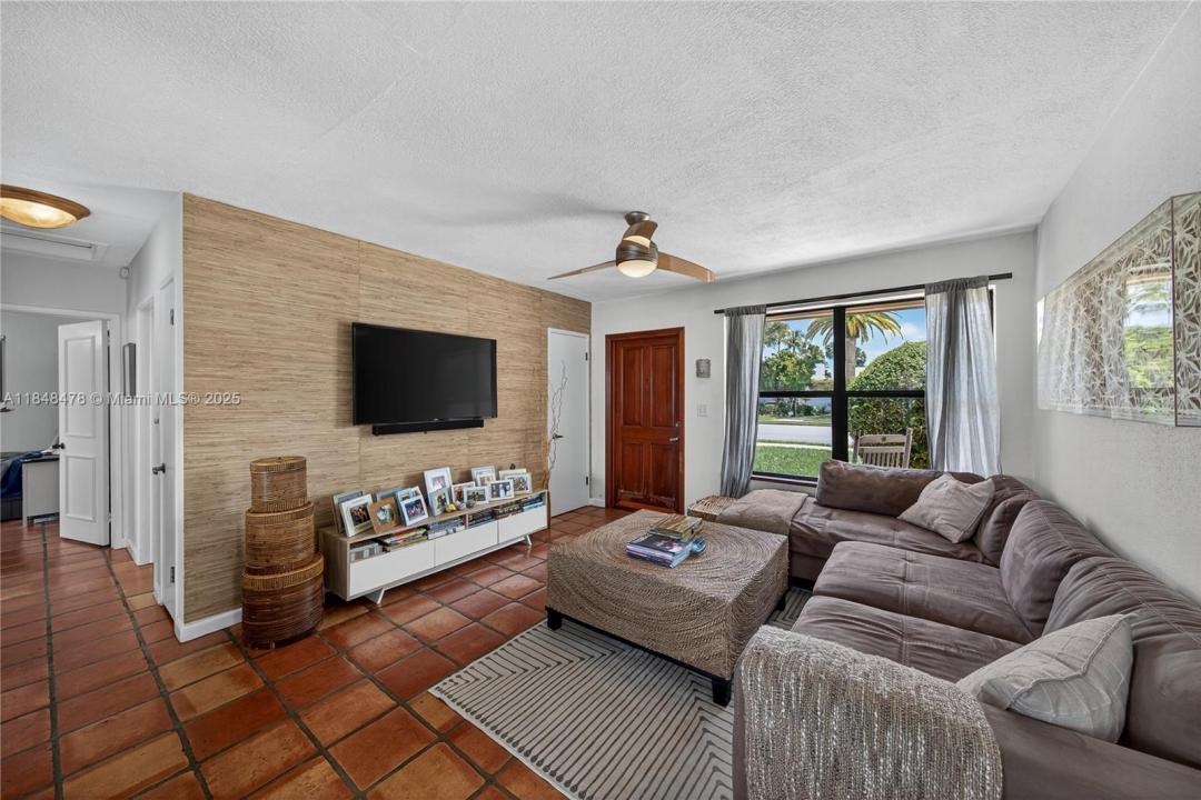 1013 Orange Isle, Fort Lauderdale, 佛罗里达州 33315, 美国