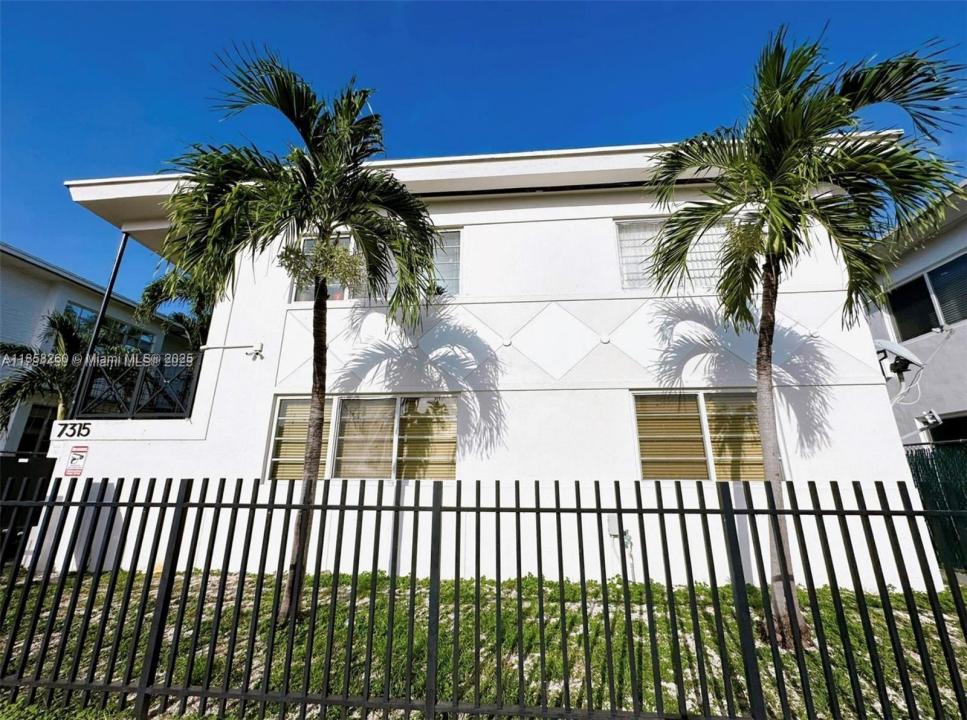 7315 Byron Ave 5, Miami Beach, Flórida 33141, Estados Unidos