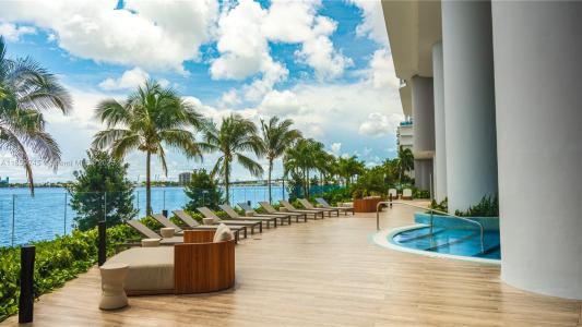 700 NE 24th St 3401, Miami, Florida 33137, USA
