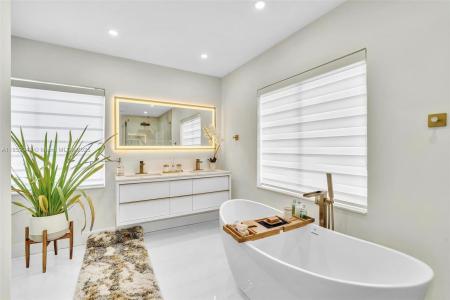 1402 Fletcher St, Hollywood, Florida 33020, USA