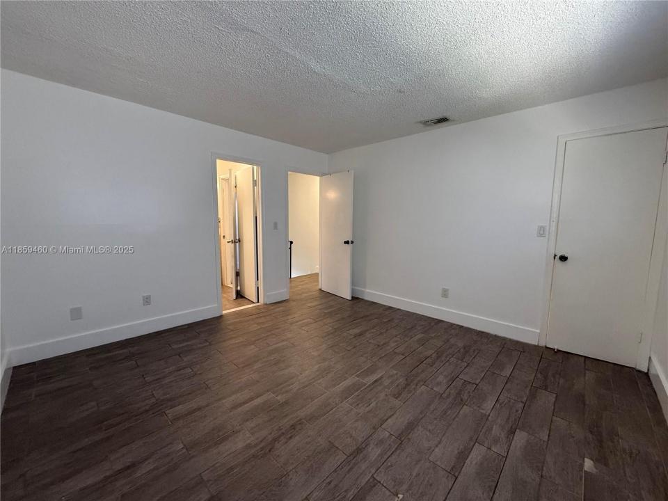 2454 NW 52nd Ave 2454, Lauderhill, Флорида 33313, Соединенные Штаты