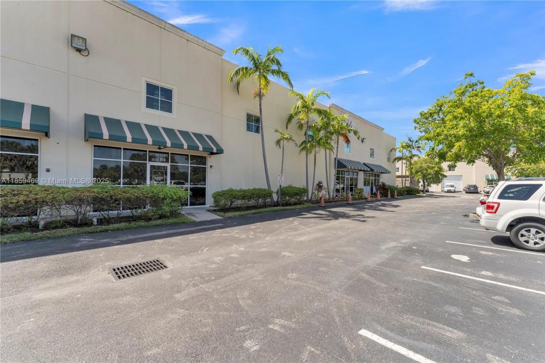 1071 NW 31st Ave B-4, Pompano Beach, Florida 33069, Estados Unidos