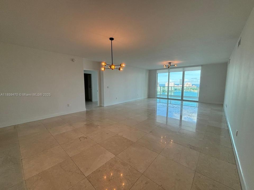 3301 NE 183rd St 2705, Aventura, Флорида 33160, Соединенные Штаты