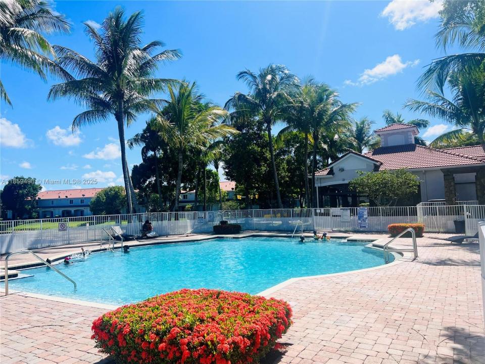 8252 SW 25th Ct 107, Miramar, Florida 33025, HOA KỲ