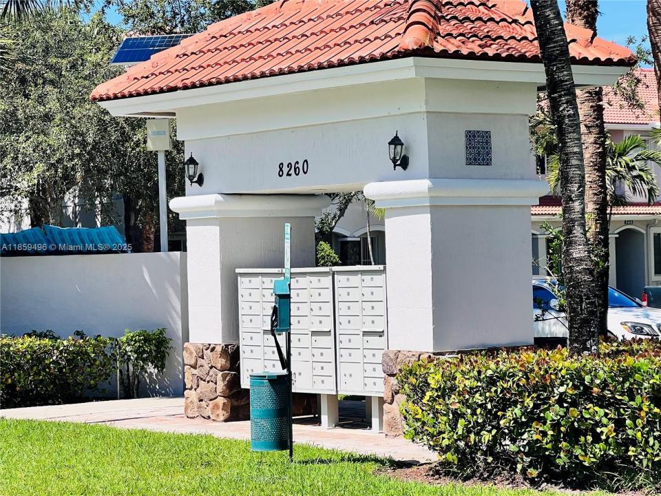 8252 SW 25th Ct 107, Miramar, Florida 33025, HOA KỲ