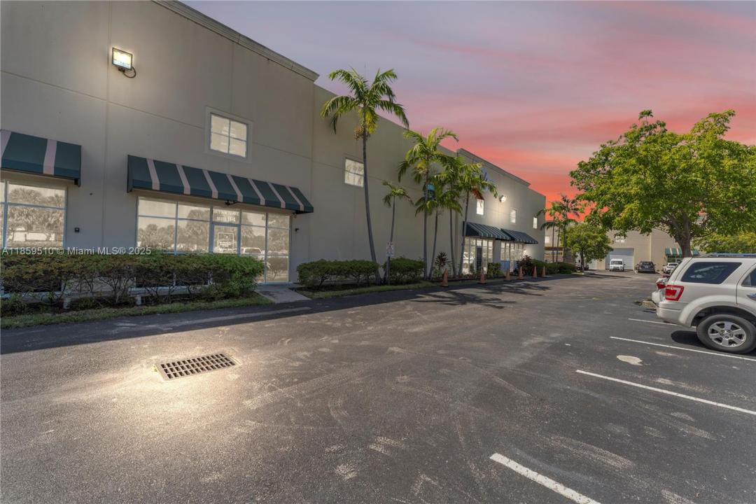 1071 NW 31st Ave B-4, Pompano Beach, פלורידה 33069, ארצות הברית של אמריקה 