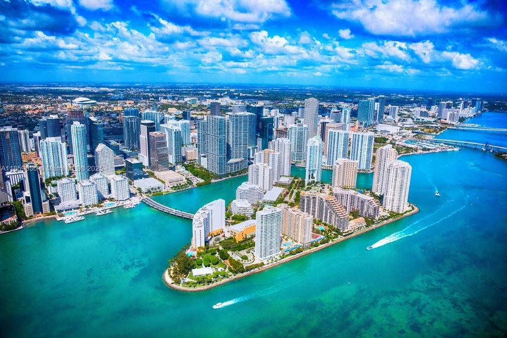 800 Claughton Island Dr 502, Miami, Florida 33131, Estados Unidos