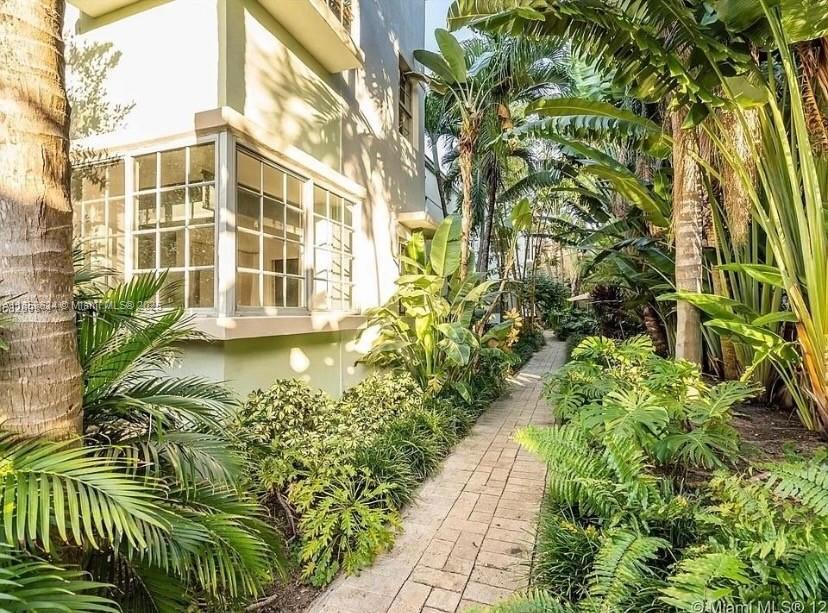 2921 Sheridan Ave 3, Miami Beach, Florida 33140