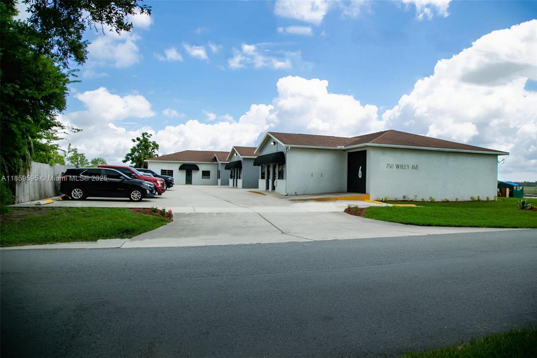 750 Wylly Ave, Sanford, פלורידה 32773, ארצות הברית של אמריקה 