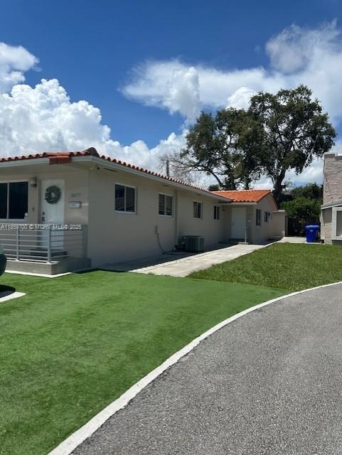 3675 SW 14th St 0, Miami, Flórida 33145, Estados Unidos