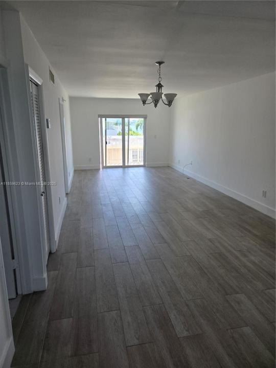 1790 S Treasure Dr 3B, North Bay Village, Флорида 33141, Соединенные Штаты