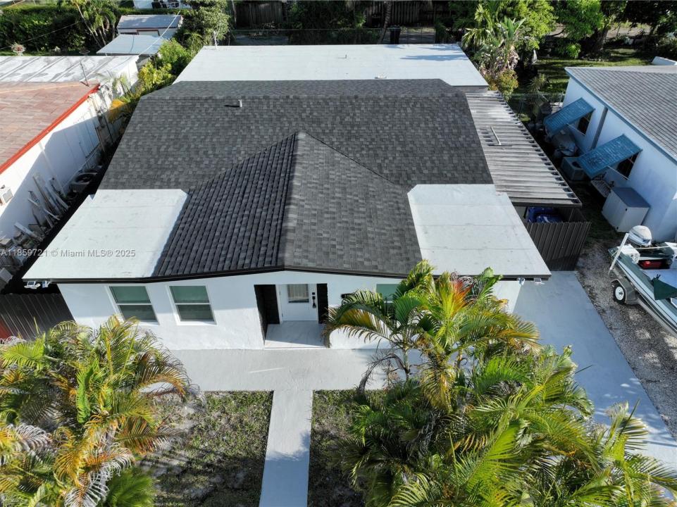 1782 NE 175th St, North Miami Beach, Flórida 33162, Estados Unidos