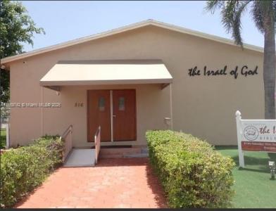 516 NW 4th Ave, Hallandale Beach, Florida 33009, USA