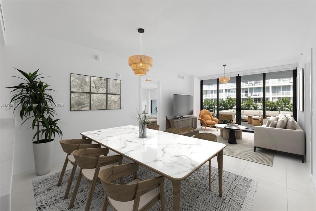 9901 W Bay Harbor 302, Bay Harbor Islands, 佛罗里达州 33154, 美国