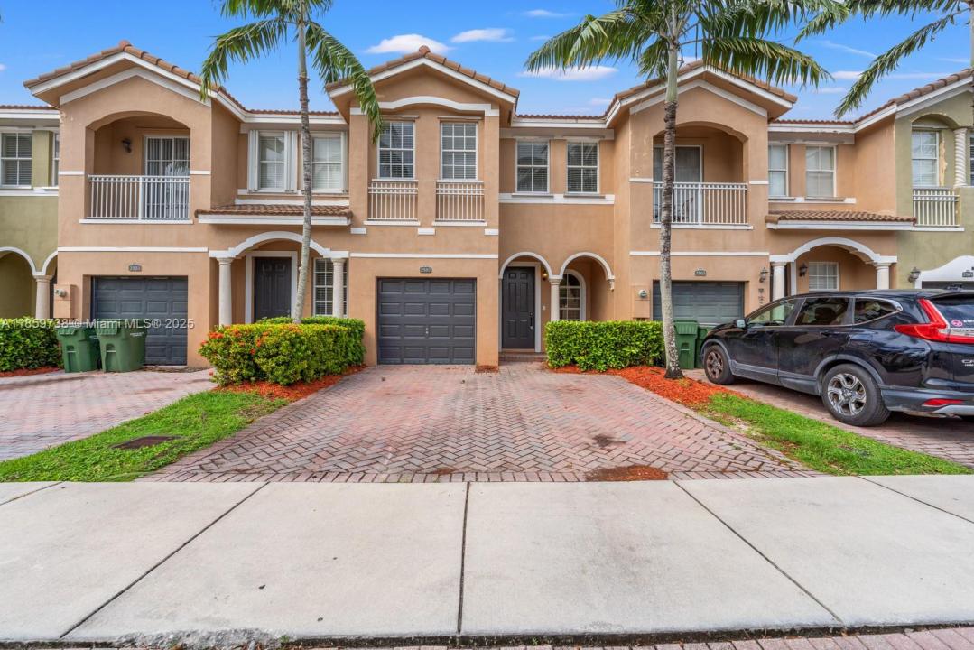 2557 SE 14th St, Homestead, Florida 33035