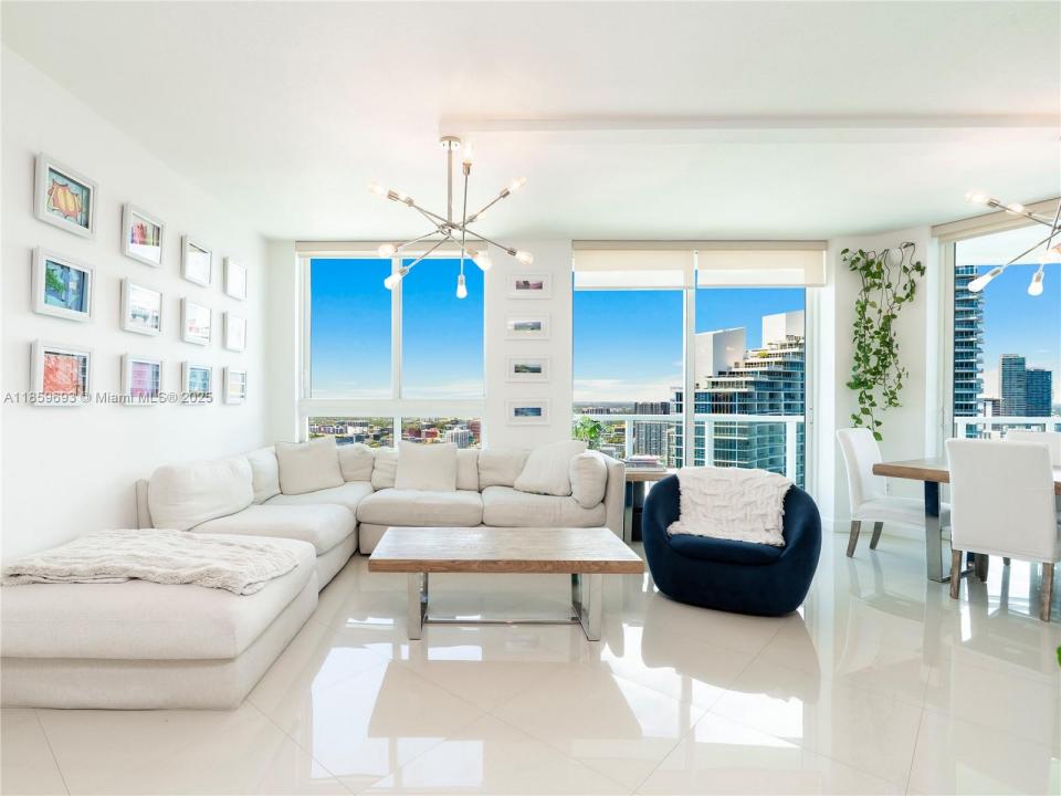 1900 N Bayshore Dr 3712, Miami, Flórida 33132, Estados Unidos