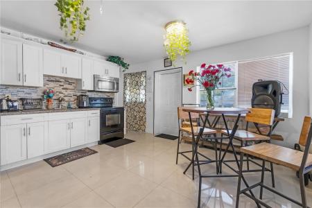 2128 Cleveland St, Hollywood, Florida 33020, USA