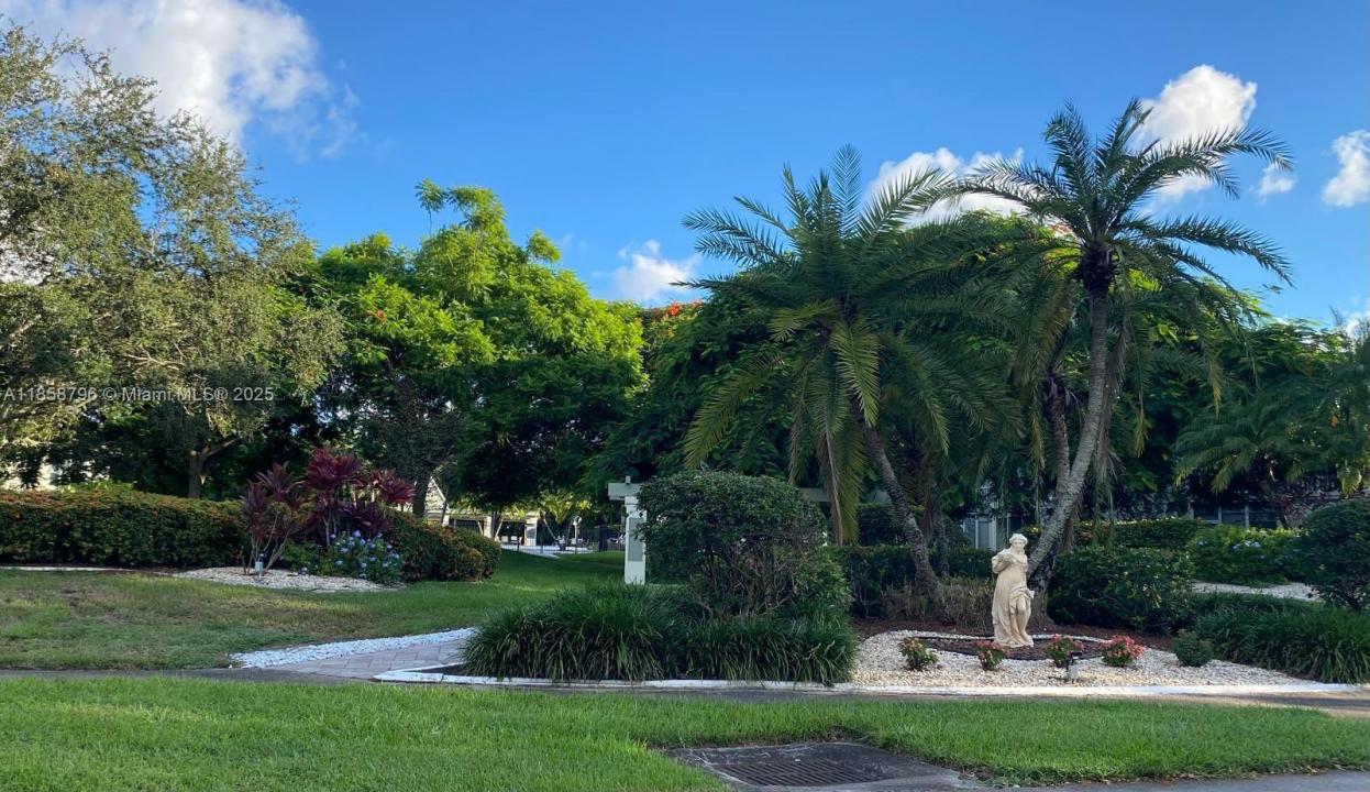 1206 Bahama Bnd C2, Coconut Creek, Florida 33066