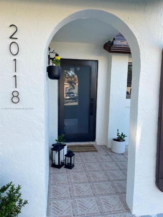 20118 SW 124th Ct, Miami, Florida 33177