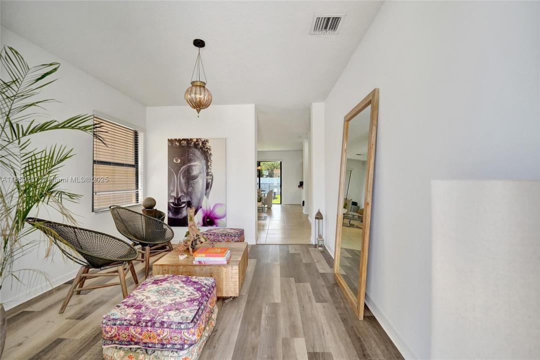 650 NE 191st Ter, Miami, Florida 33179, Estados Unidos