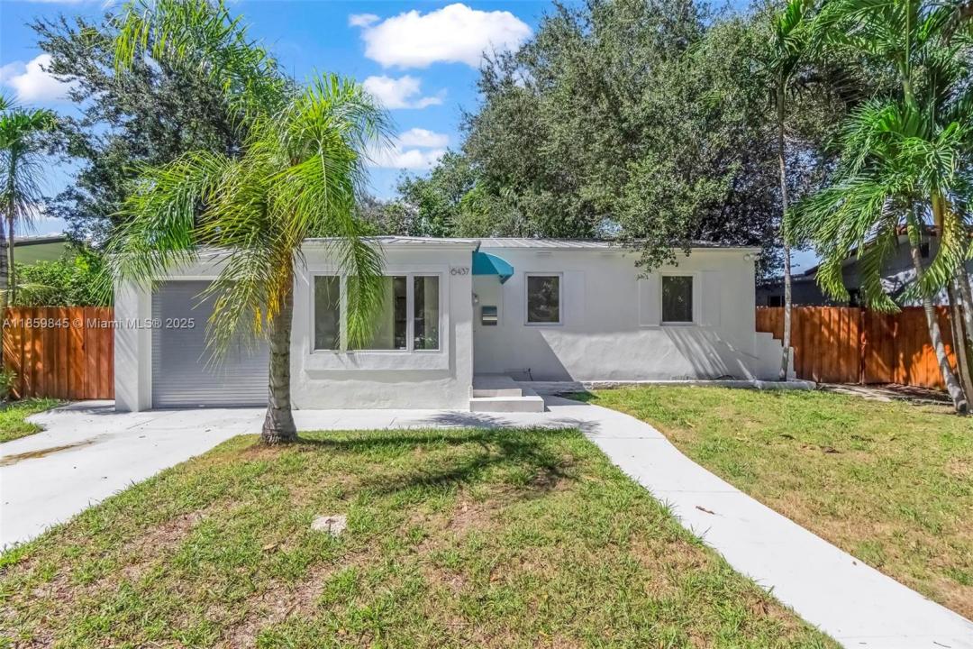 6437 SW 14th St, West Miami, Florida 33144, Stati Uniti