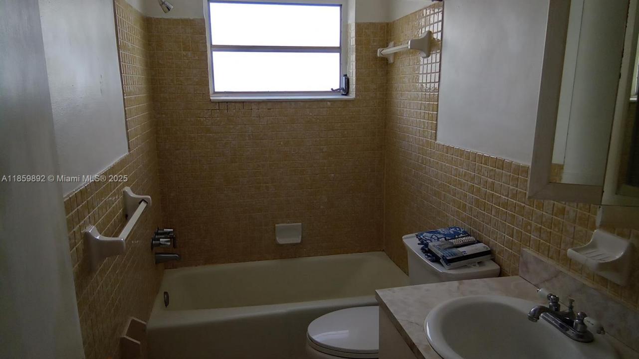 1826 Cleveland St 6, Hollywood, Florida 33020
