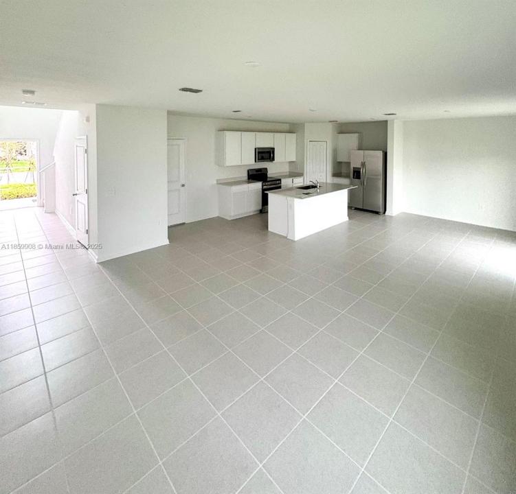 3514 KIMBROUGH DR ., Lake Wales, Florida 33853, Stati Uniti