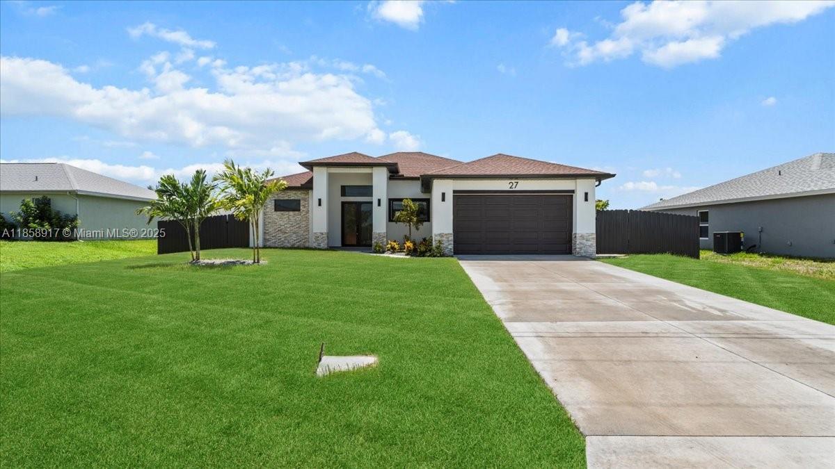 27 SW 8th Pl, Cape Coral, Florida 33991