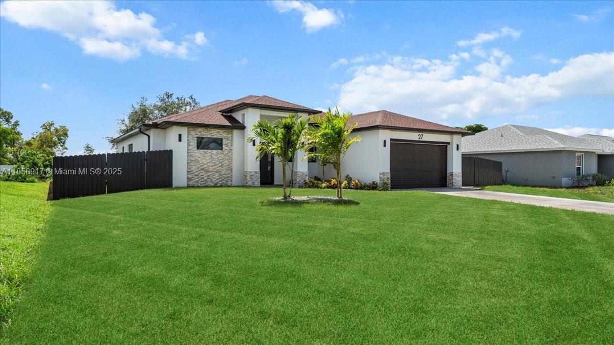 27 SW 8th Pl, Cape Coral, Florida 33991