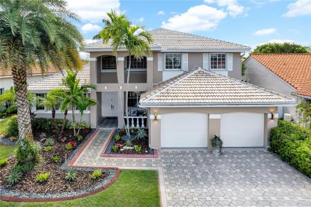 322 SW 184th Way, Pembroke Pines, Florida 33029, USA