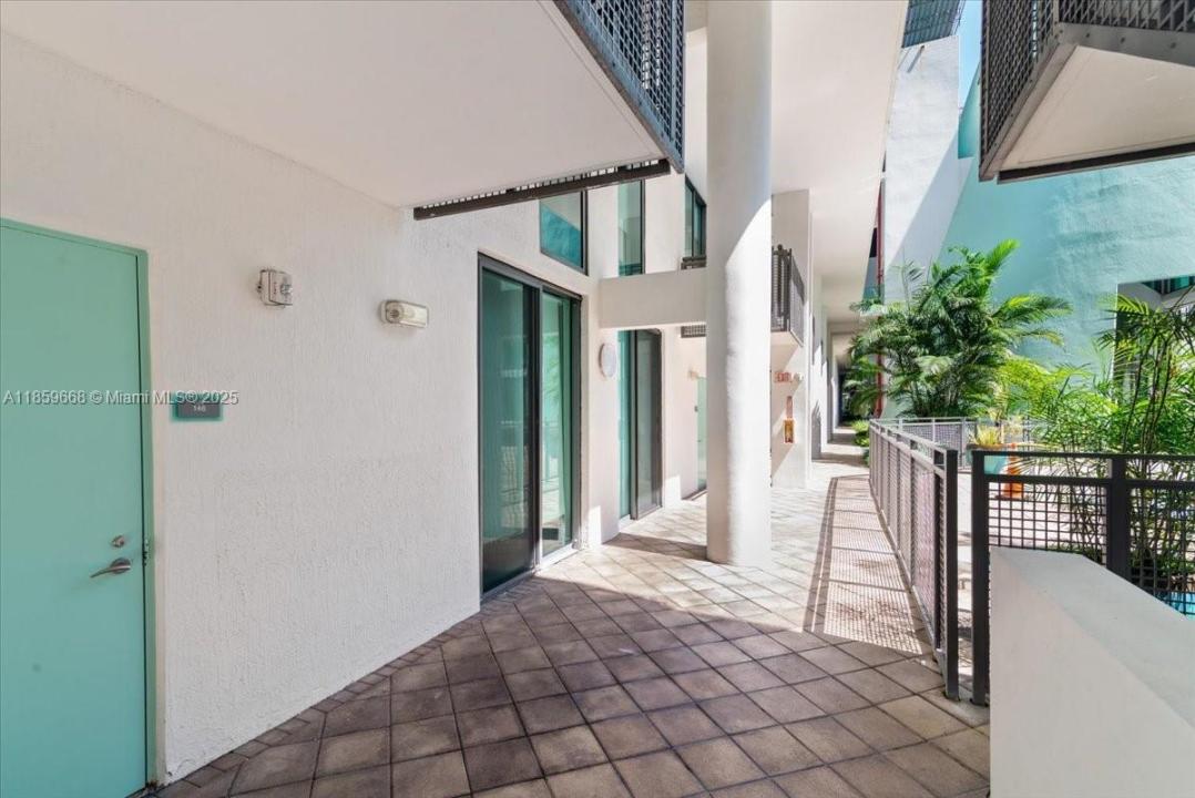 6000 Collins Ave 146, Miami Beach, Floride 33140, États-Unis